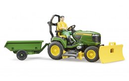  John Deere zahradní traktor ,vozík, figurka